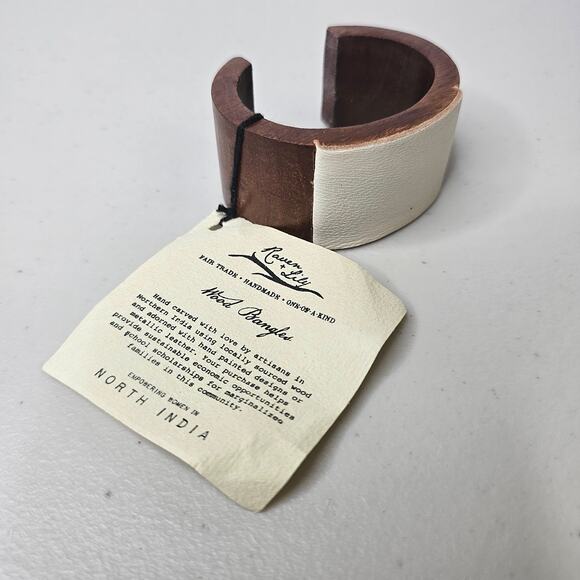Raven + Lily Neha Wooden Cuff Bracelet Leather Accent Boho Hippie Eggshell 1 - Picture 2 of 9